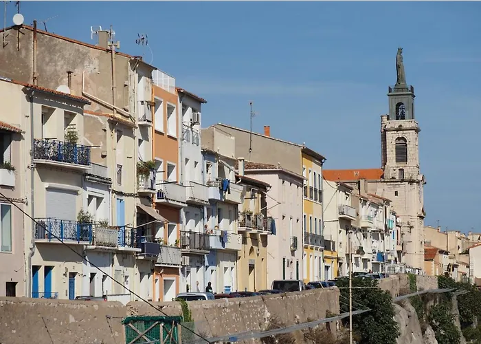 Studio Centre Ville Sete